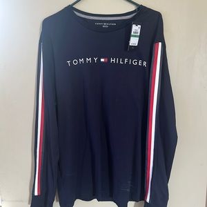 Men’s Tommy Hilfiger long sleeve tshirt size large